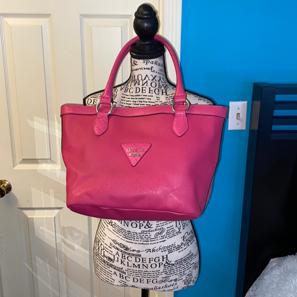 Hot pink guess purse